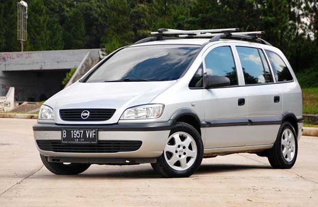 Chevrolet Zafira 2004