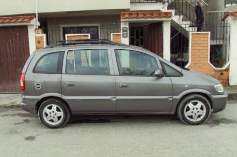 Chevrolet Zafira 2004
