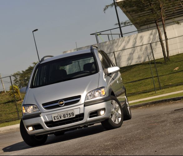 Chevrolet Zafira Elite