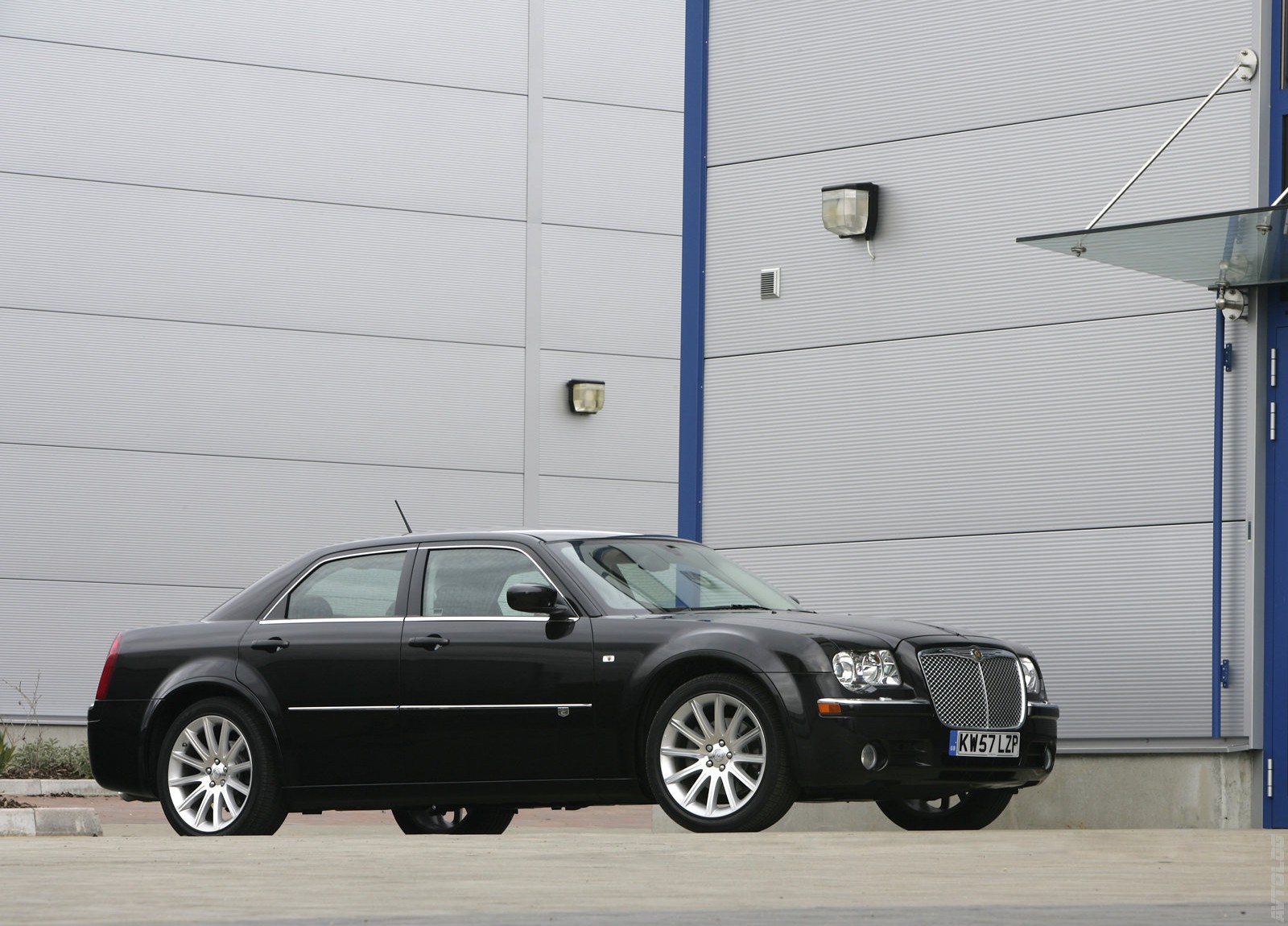 Chrysler 300C UK Version