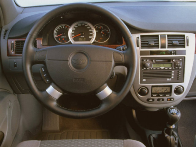 Daewoo Nubira