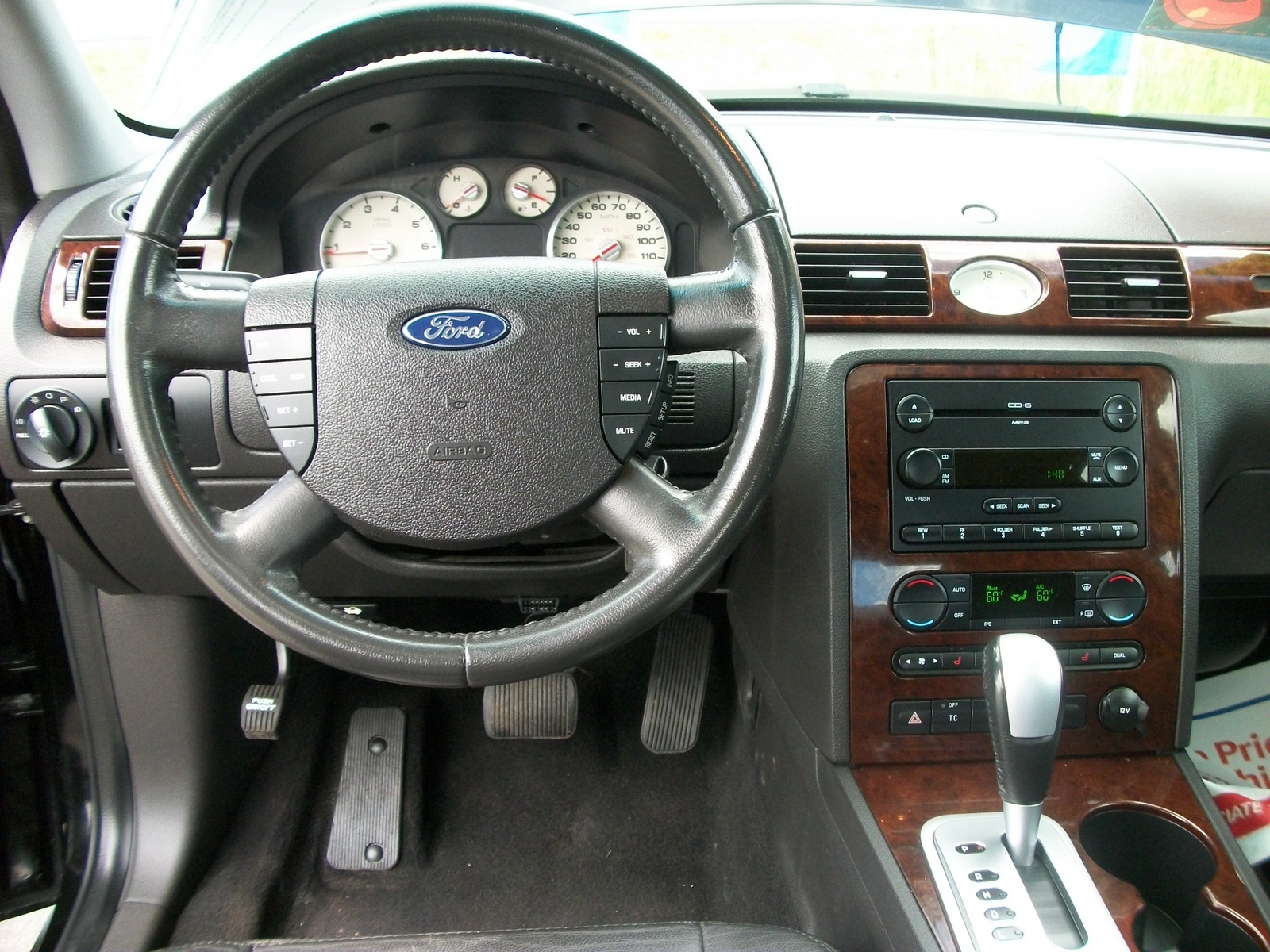 Ford 500 Black