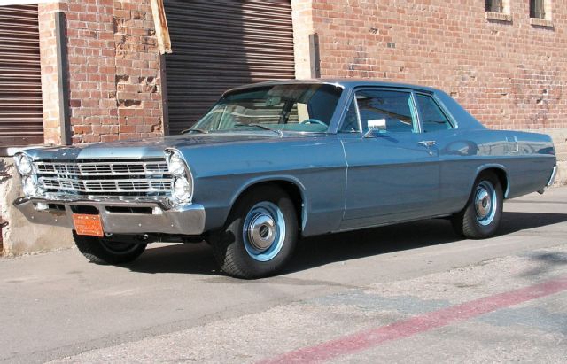 Ford 500 Custom