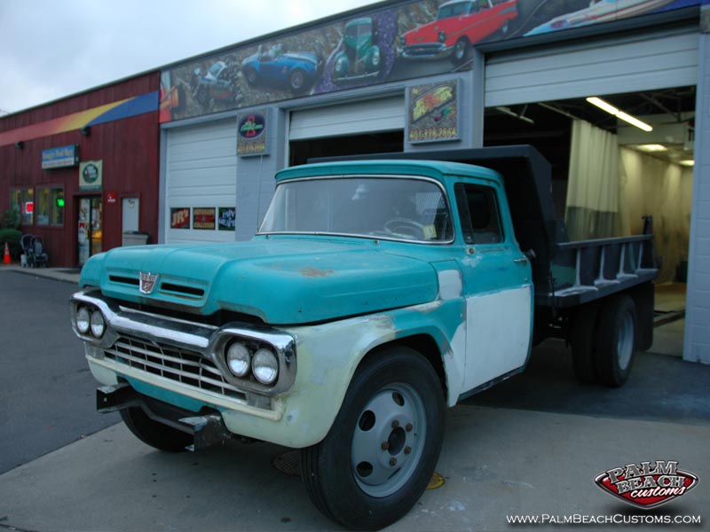 Ford 500 Truck