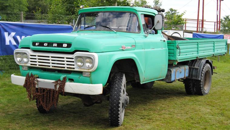 Ford 500 Truck
