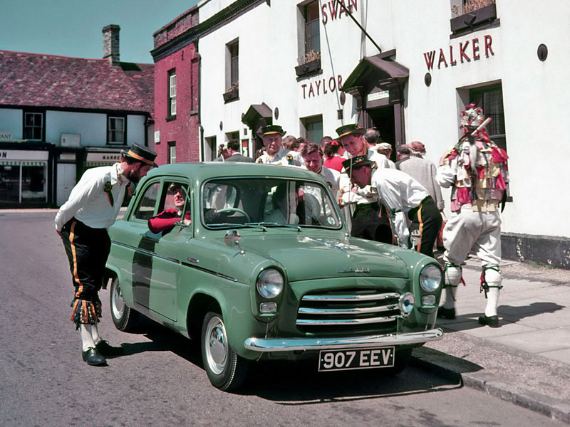 Ford Anglia 100e