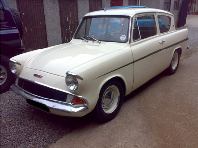 Ford Anglia Modified
