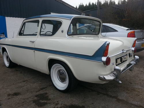 Ford Anglia Super