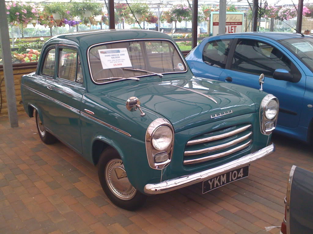Ford Anglia V8 Ford Anglia V8