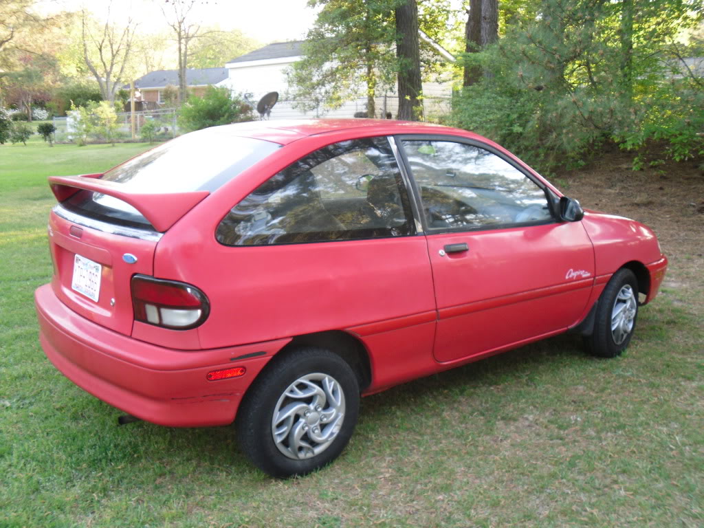Ford Aspire Pink