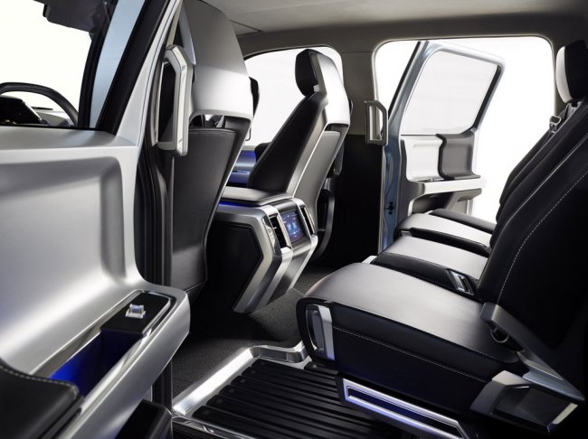 Ford Atlas 2013