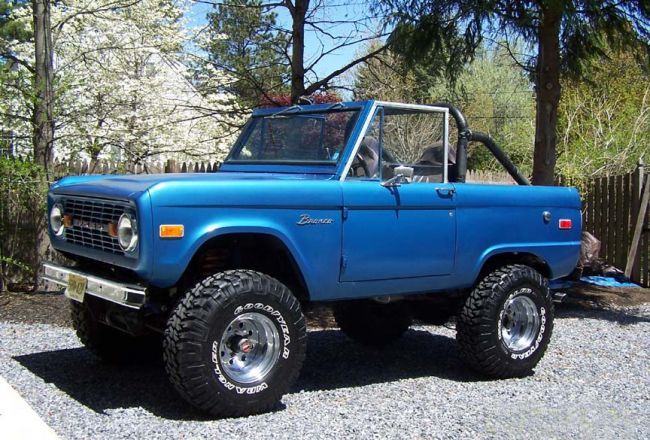 Ford Bronco 1975