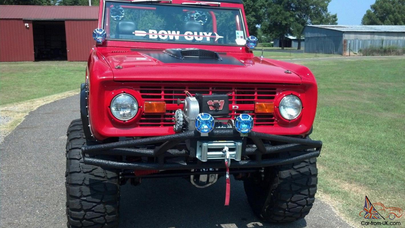 Ford Bronco 302