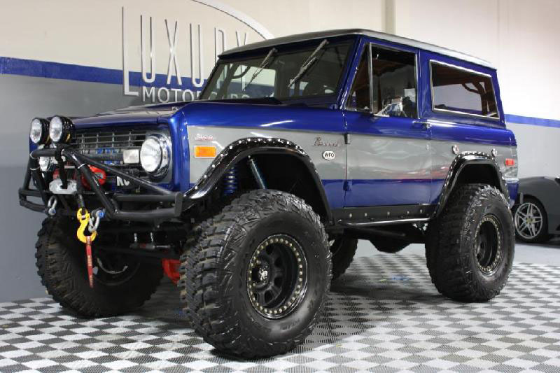 Ford Bronco modified