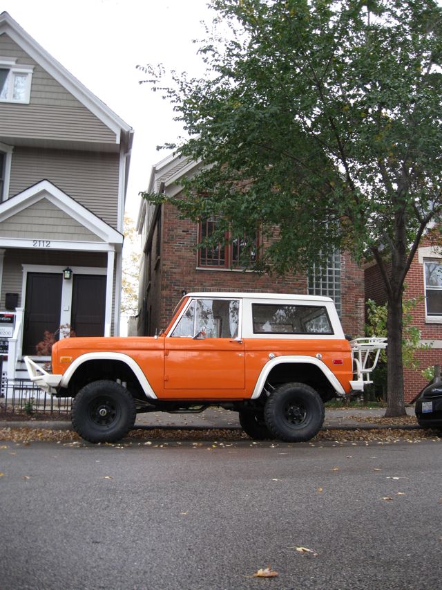 Ford Bronco orange