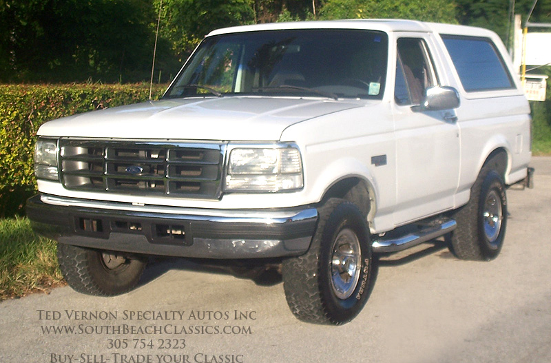 Ford Bronco White Ford Bronco White