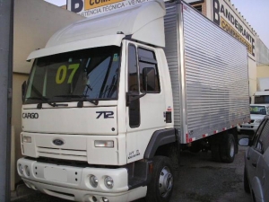 Ford Cargo 0811