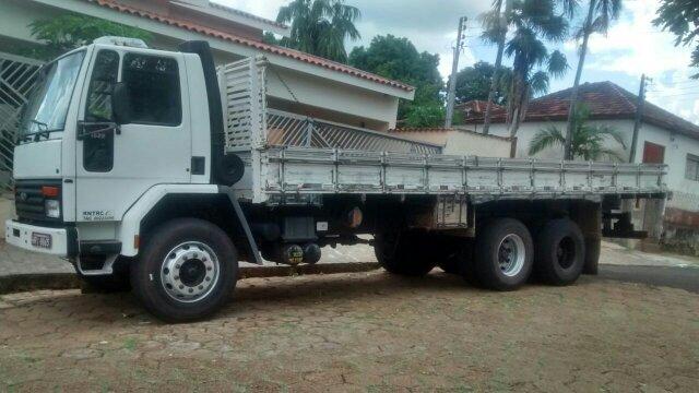Ford Cargo 1622