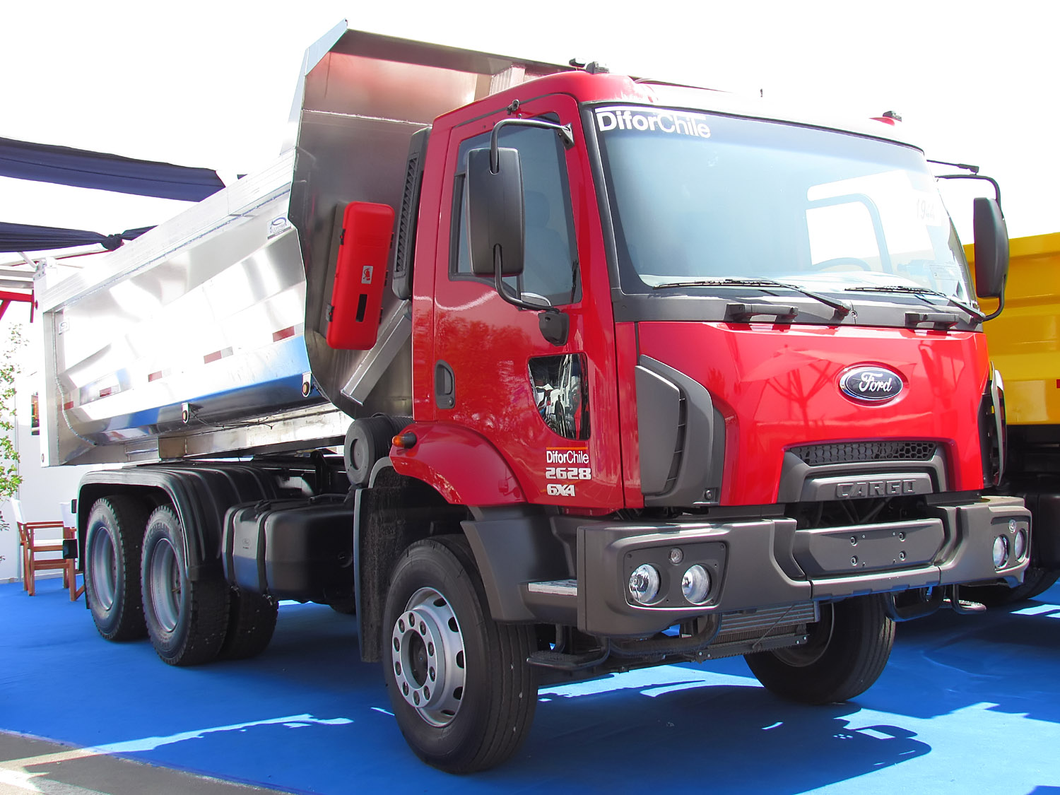 Ford Cargo 2013