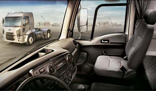 Ford Cargo 2014