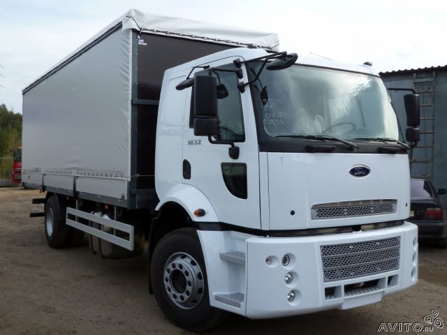 Ford Cargo 2014