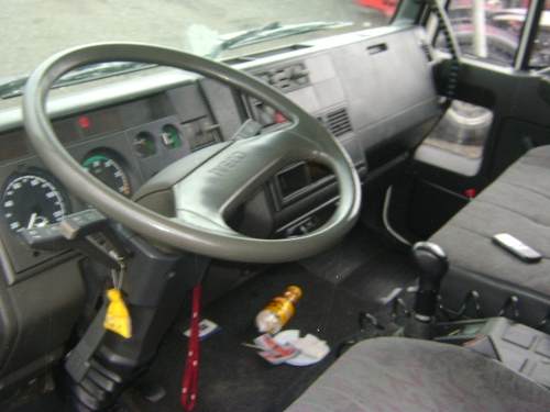 Ford Cargo 2425