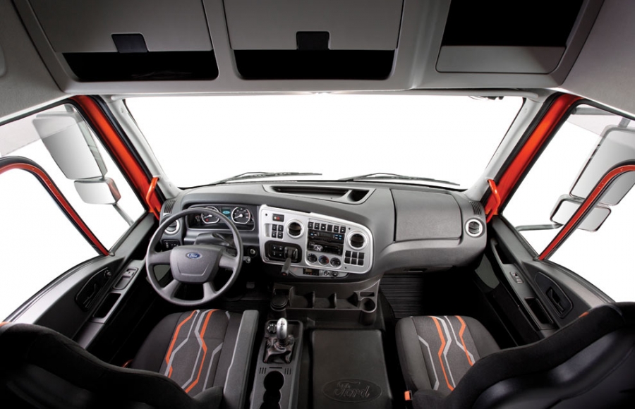Ford Cargo 2429
