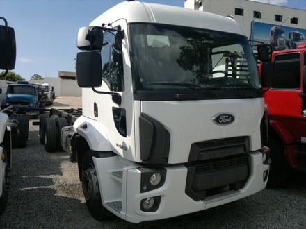 Ford Cargo 2429