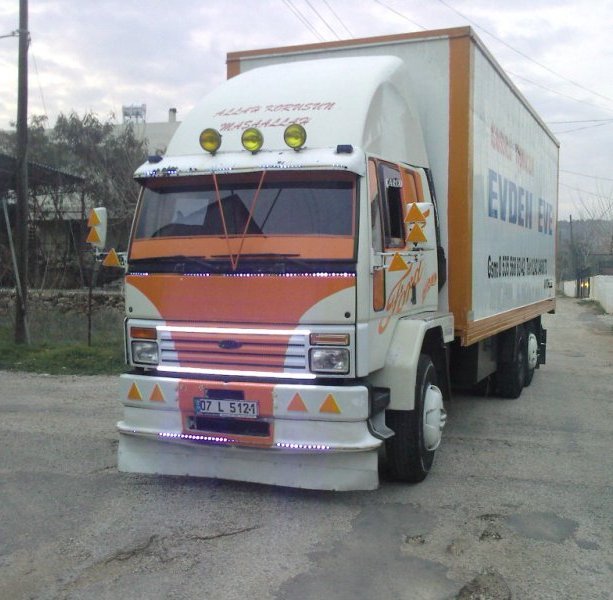 Ford Cargo 2520