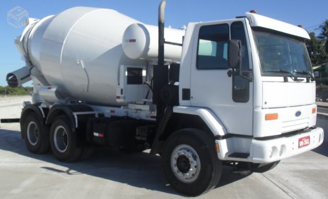 Ford Cargo 2626