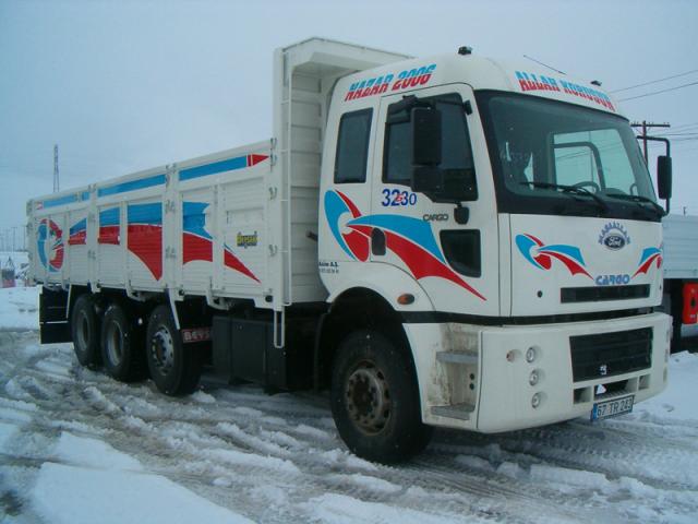 Ford Cargo 3230