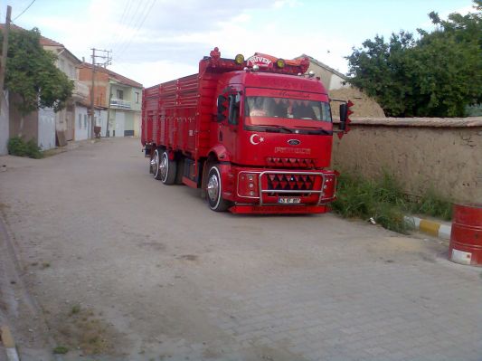 Ford Cargo 3230