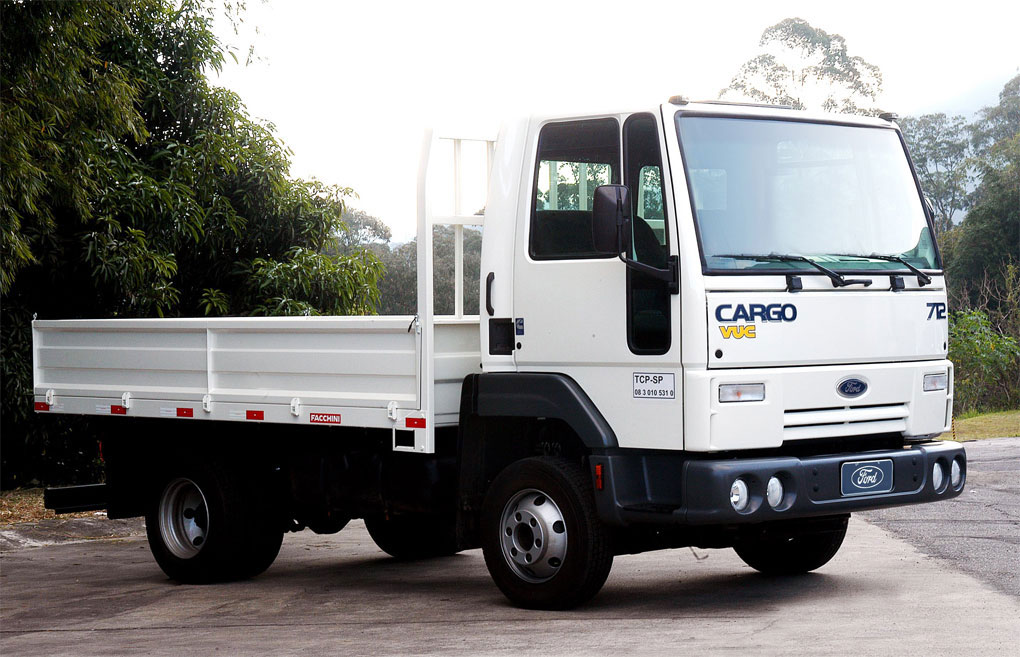 Ford Cargo 712