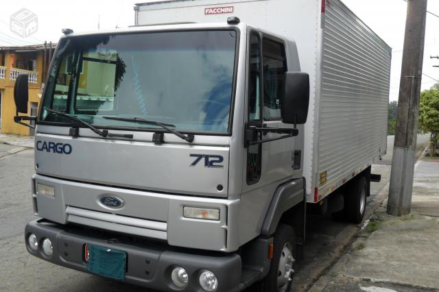 Ford Cargo 712