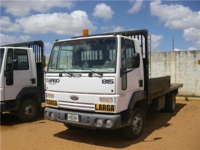 Ford Cargo 815