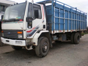 Ford Cargo 915