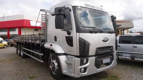 Ford Cargo A Venda