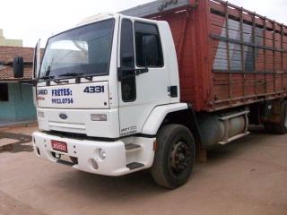 Ford Cargo A Venda