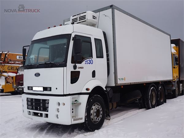 Ford Cargo A Venda