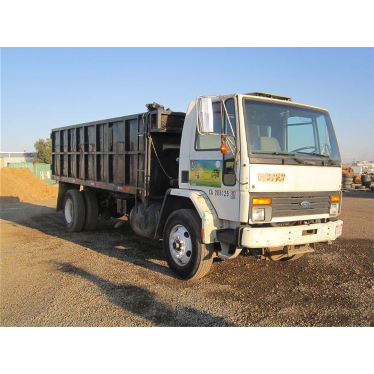 Ford Cargo Cab