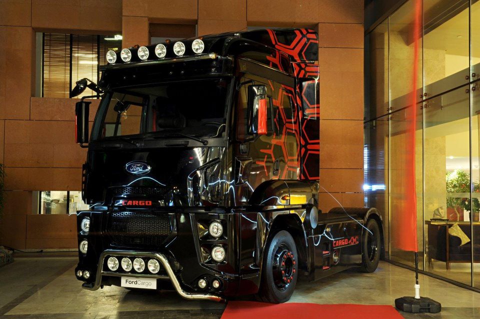 Ford Cargo Truck