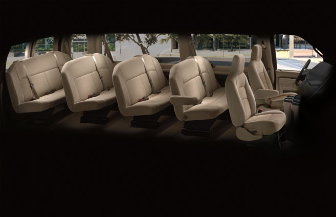 Ford Club Wagon 12 Seater