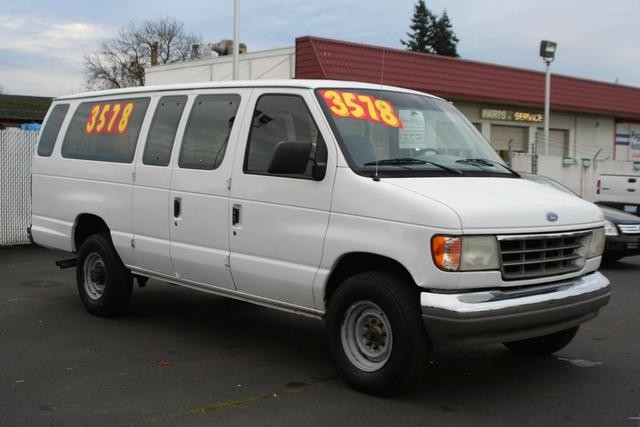 Ford Club Wagon 1994
