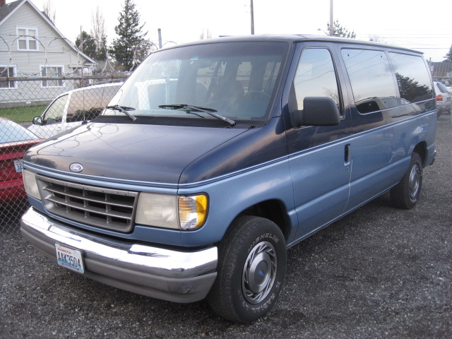 Ford Club Wagon 1996