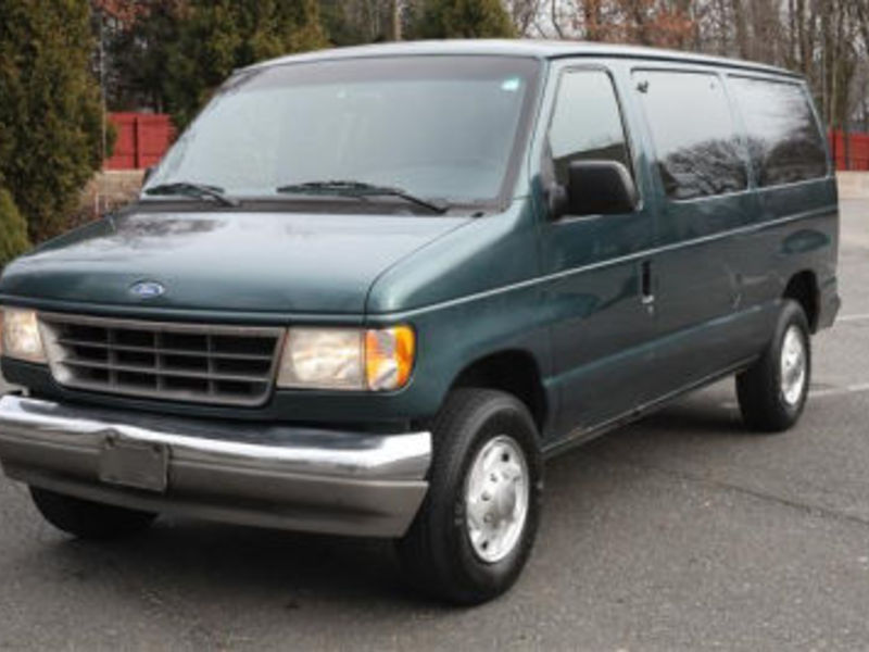 Ford Club Wagon 1996