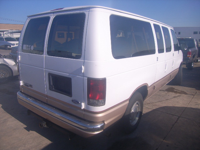 Ford Club Wagon 1996
