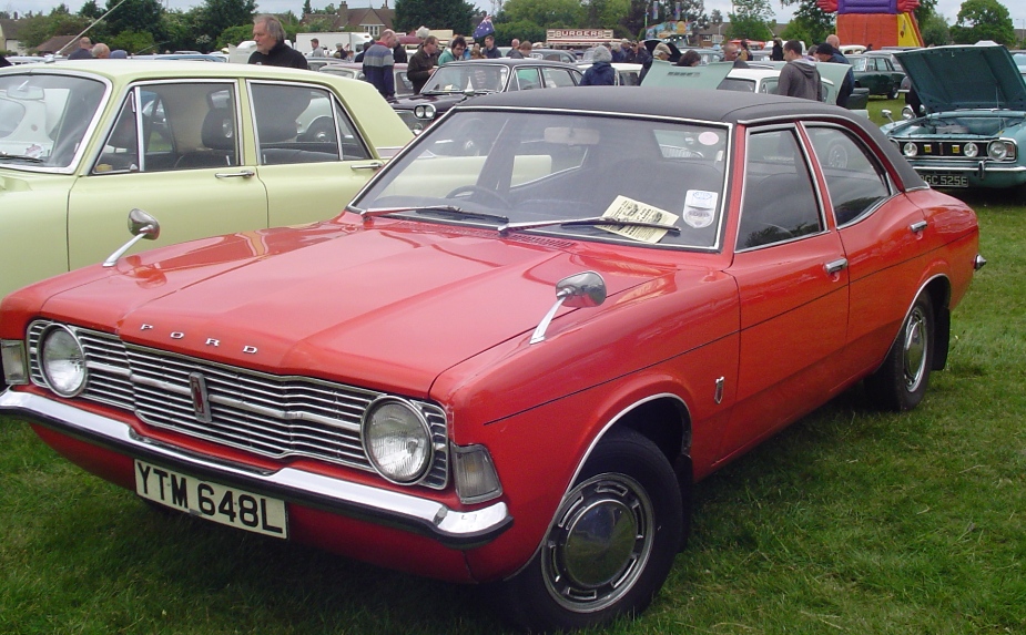 Ford Cortina 1300