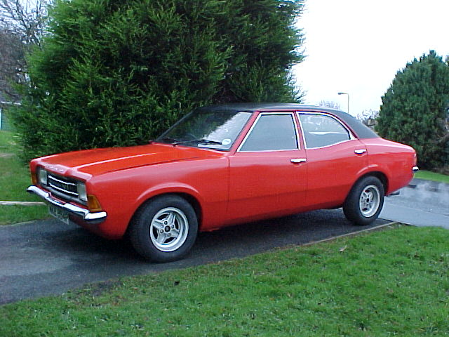 Ford Cortina 2000e