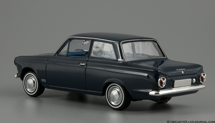 Ford Cortina Consul