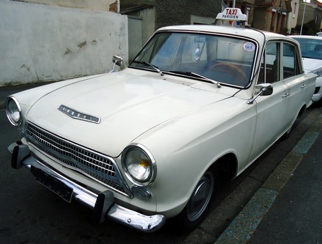 Ford Cortina Consul